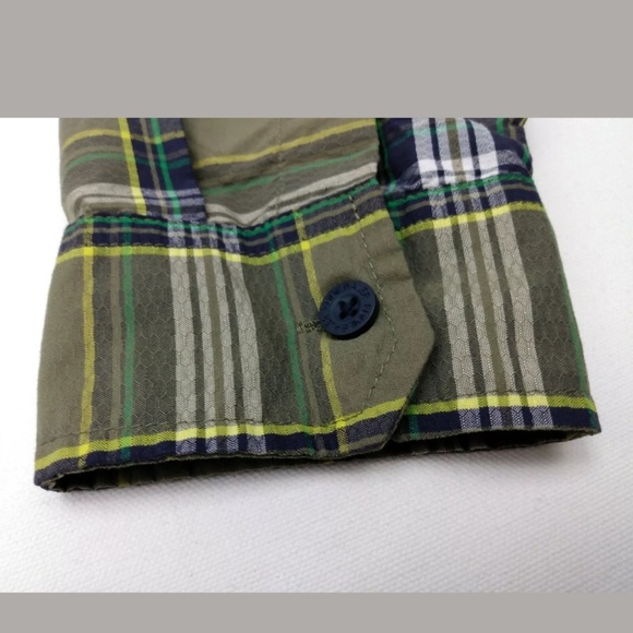 🔥🔥 Eddie Bauer Mens Medium Outdoor Button up - Picture 3 of 8